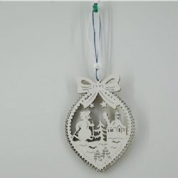 Wooden Xmas hanging decoration-white